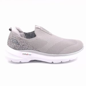 نمای کناری کفش جورابی مردانه مدل Go Walk طوسی و زیره سفید پافیت شاپ